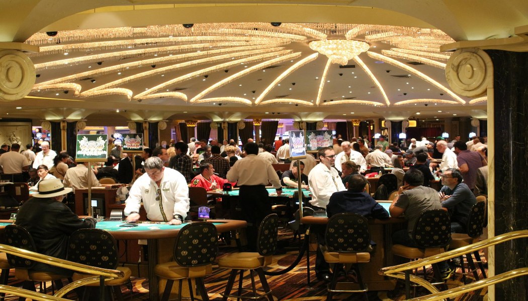 Social Online casinos as well as Why You Should Play There?